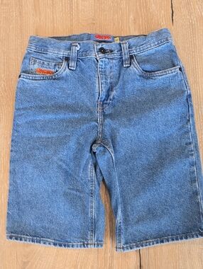 Empyre Blue Relaxed Men's Denim Shorts